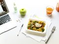 Keto au bureau : déjeuners, lunchbox et pauses sans craquer