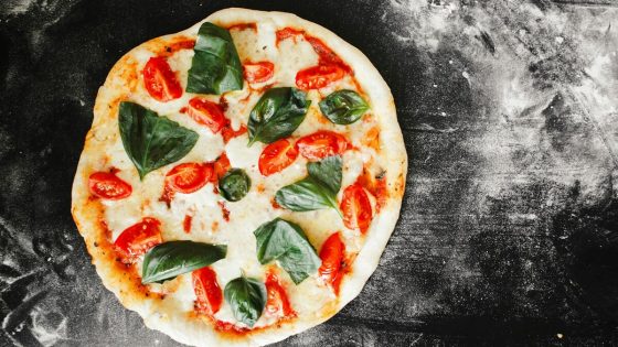 Pizza keto : la pâte « fat head » qui change tout